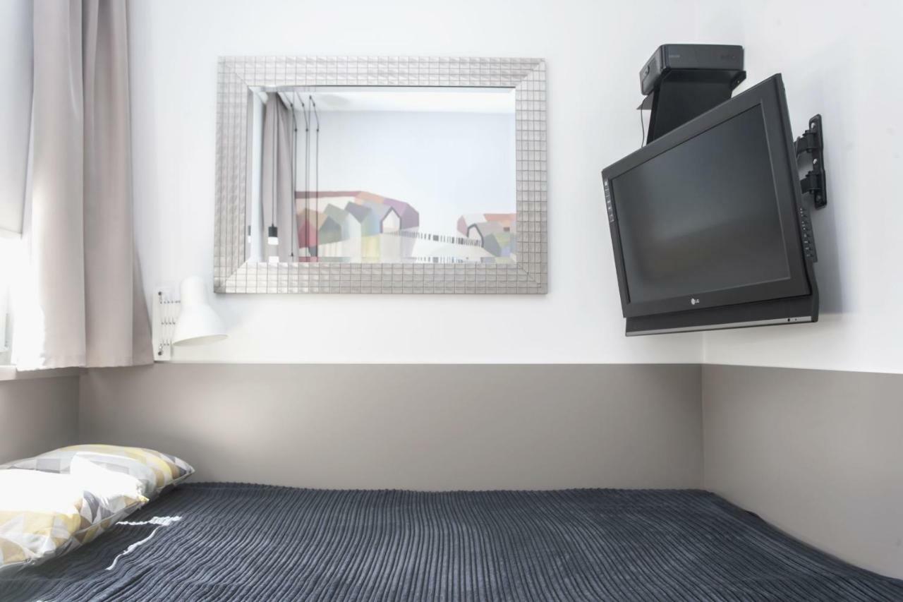 Apartament Bm Apartment กดัญสก์ ภายนอก รูปภาพ